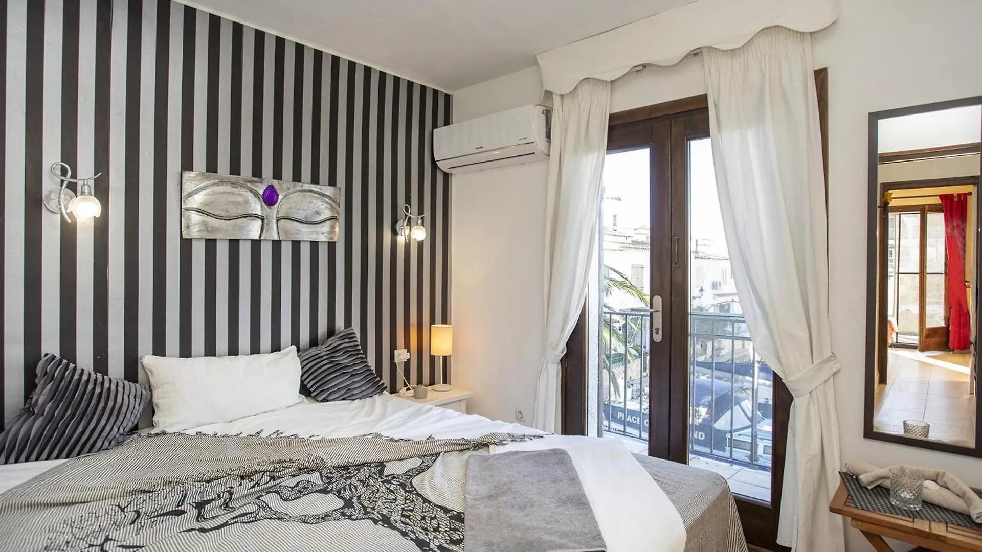 Holiday home Casa De Pescador Con Amarre De 4 M - Hisp-288-59 Villa Empuriabrava