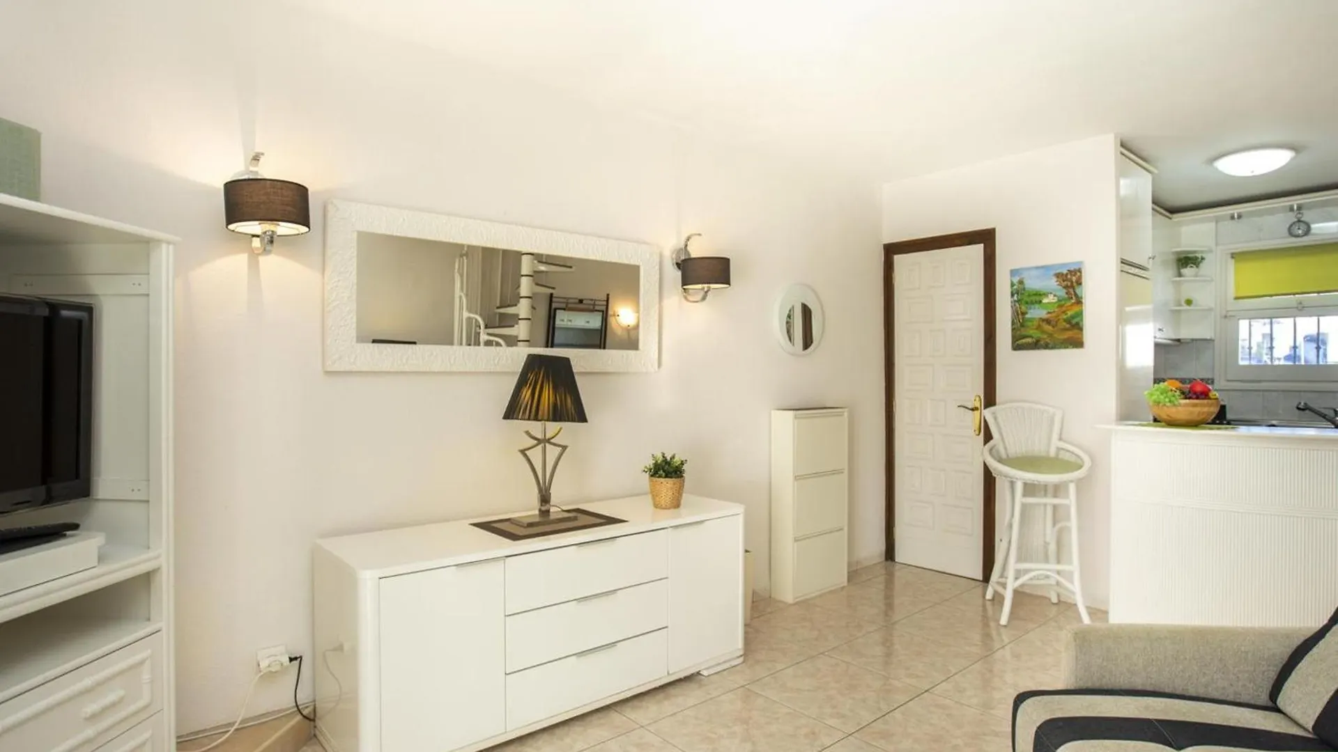 Casa De Pescador Con Amarre De 4 M - Hisp-288-59 Villa Empuriabrava Spain